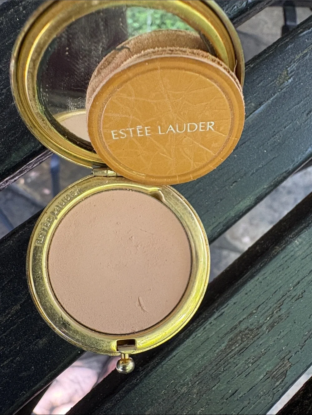 Vintage Estee Lauder locket translucent pressed powder compact in Medium-02